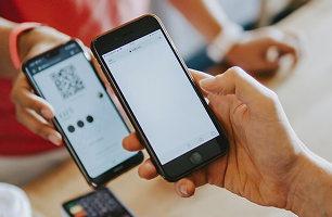 horizontal card image